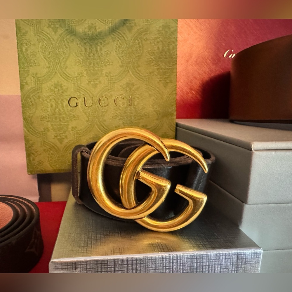Gucci Black Belt with Gold GG Buckle